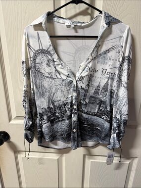 Black & White New York Print Button-Down Shirt